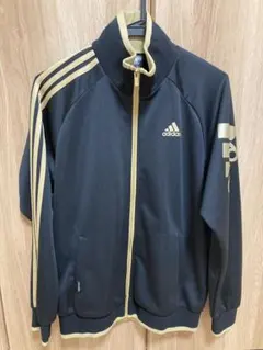 adidas ジップアップジャケット 黒/金