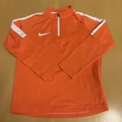 NIKE キッズ　トレーニングトップ　長袖ハーフジップ　オレンジ