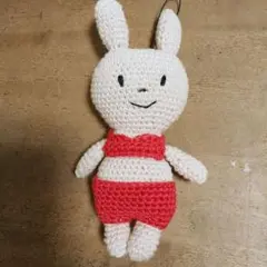 あみぐるみチャーム　大きめウサギ