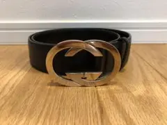 GUCCI ブラックレザーベルト ダブルGロゴ