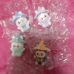 LABUBU フィギュア　４個セット