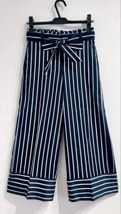 未使用 BANANA REPUBLIC ワイドパンツ 00