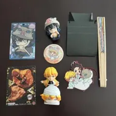 鬼滅の刃 我妻善逸 嘴平伊之助 まとめ売り 缶バッジ ステッカー