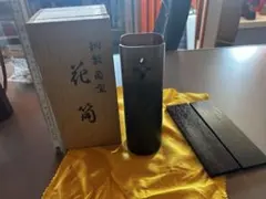 銅製品　木製角型花器 花の模様付き