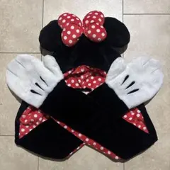 ディズニー　ミニーマフラーキャップ