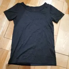 UNIQLO HEATTECH 半袖130 黒