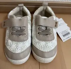 新品未使用 apres les cours 子供シューズ 16cm 刺繍 花柄