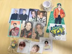 treasure アサヒ　トレカ　顔アクキー【バラ不可】