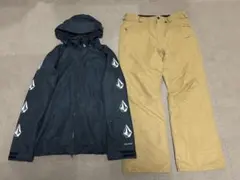 【中古美品】　Lサイズ VOLCOM ウェア上下セット ZIP-TECH