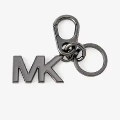 新品　マイケルコース キーホルダー メンズ　レディース　シルバー