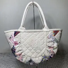 【ハンドメイド】リバティのパッチワークキルティングバッグ 半月ハンドバッグ