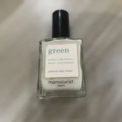 Manucurist green Milky White ネイルカラーのサムネイル