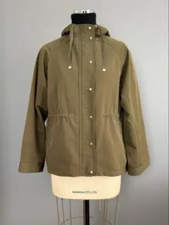 beamsマウンテンパーカー