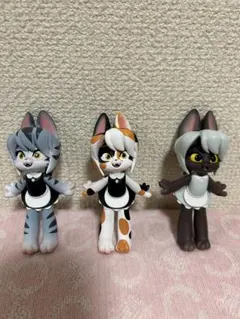 値下げ‼️メイドキャット フィギュア 3匹セット
