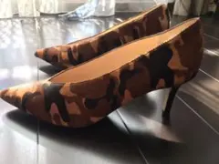 ファビオルスコーニのパンプス