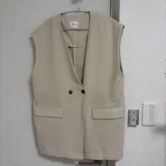 ローリーズファーム　ノースリーブ　ベストのサムネイル