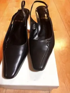 et vous バックベルトパンプス37