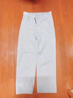 ライトブルーストレートパンツ S