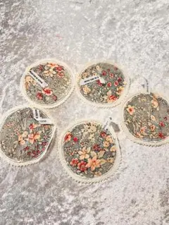 Item thumbnail for item b1330140-1b2a-4d45-87b0-dcad78a9817d