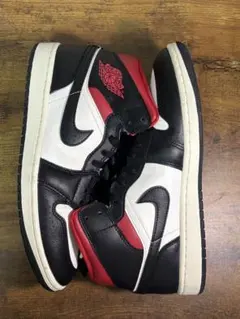 Nike Air Jordan 1 Mid 