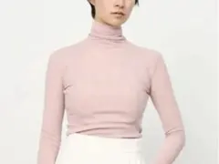 soeju カシミヤ混タートルネックカットソー　Mサイズ　ソージュ