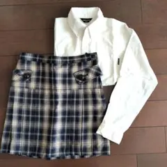 コムサイズム　ネイビー系チェックスカートセットアップ　キッズ140A