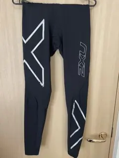 2XU ハーフタイツ XS ブラック - メルカリ