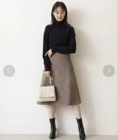 NATURAL BEAUTY BASIC フェイクスエードスカート