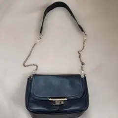 Discoat ショルダーバッグ　レオパード柄フラップ付き