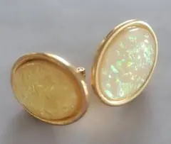 【未使用】オパール風 イヤリング オーバル型