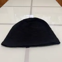 黒いニット帽・ビーニー