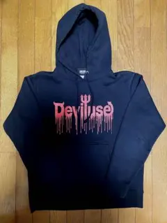 deviluse 黒パーカーのサムネイル