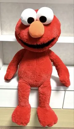 セサミストリート エルモ特大ぬいぐるみ
