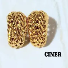 美品/希少CINERサイナー ヴィンテージクリップイヤリング ゴールド 編み込みのサムネイル