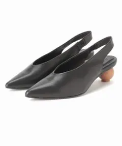 美品 スピックアンドスパン JAGGAR バックストラップVカットのサムネイル