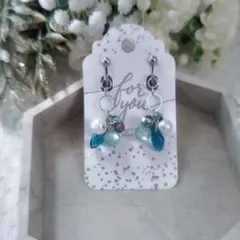 多面カット/しずく型/イヤリング/パール調鈴丸ビーズ/ファルファーレビーズ