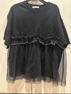 u*⠜様 フリークスストア☺︎フリル付きブラック半袖Tシャツのサムネイル