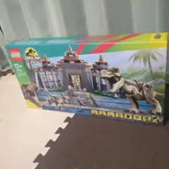 レゴ ジュラシック・ワールド ビジターセンター:T-レックスとラプトルの襲来