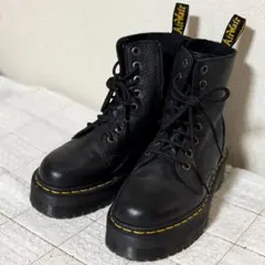 【ほぼ新品】ドクターマーチン JADON 8ホール BLACK 厚底ブーツ