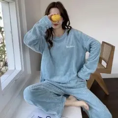 ルームウェア　ふわふわ　ブルー