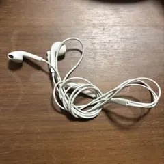 Lightningコネクタ 有線イヤホン ホワイト　純正　iPhone