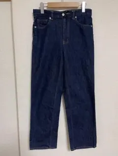 GU ダークブルーハイウエストデニムパンツ