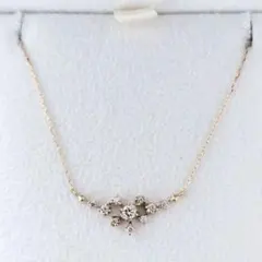 18金フラワーモチーフ キュービックジルコニヤ(Cz)ネックレス | Mercari