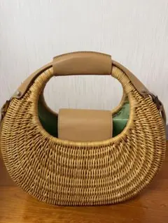 未使用 クリスチャンルブタン Biloumoon Basket かごバッグ S 未使用 クリスチャンルブタン Biloumoon Basket かごバッグ S - メルカリ