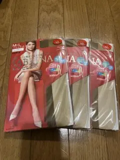 SABRINA 10デニール ストッキング M-L 3パック