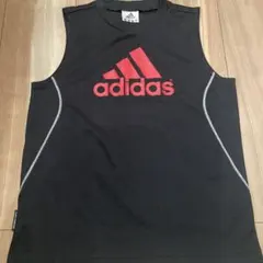 adidas アディダス ノースリーブ タンクトップ ブラック レッド 140㎝