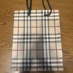 Burberry バーバリー ショップ袋 紙袋のサムネイル