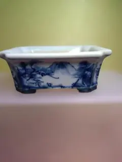 青白い風景の陶器鉢