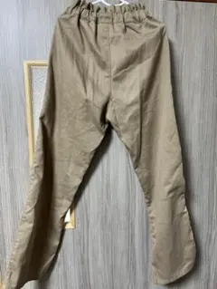 branshes ロングパンツ ベージュ 130cm