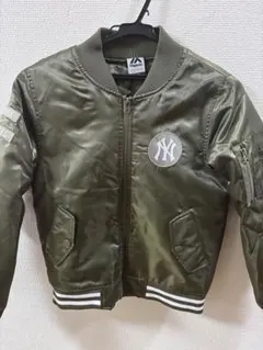 Majestic MA-1風ブルゾン